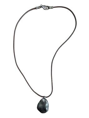 Silpada Sterling Silver Hammered Nugget Tear Drop Brown Leather Necklace Boho